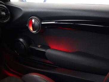 Mini Cabrio JCW John Cooper Works — photo 26