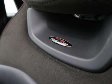 Mini Cabrio JCW John Cooper Works — photo 43
