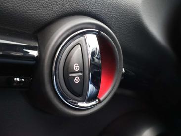 Mini Cabrio JCW John Cooper Works — photo 46