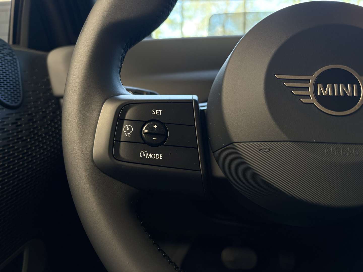 Mini Electric Essential Cooper E - 2026 - Joinsteer - #16