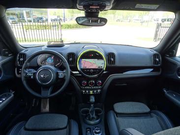 Mini Countryman COOPER SE — photo 9