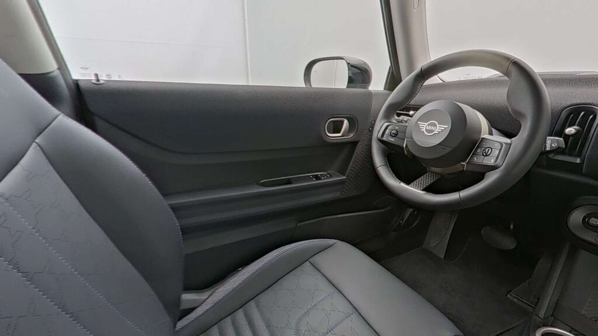 Mini Cooper Classic Cooper - 2025 - Joinsteer - #22