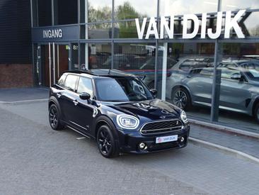 Mini Countryman COOPER SE — photo 35