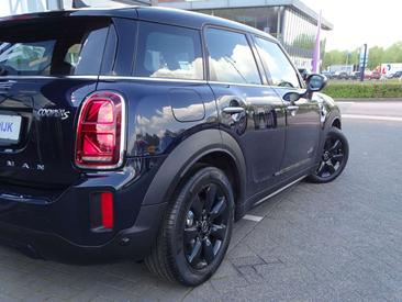 Mini Countryman COOPER SE — photo 39
