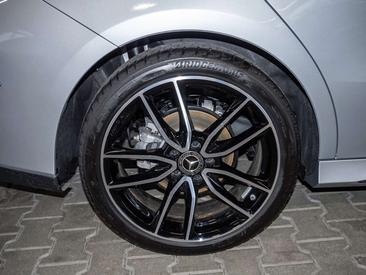Mercedes CLA 180 180 — photo 5