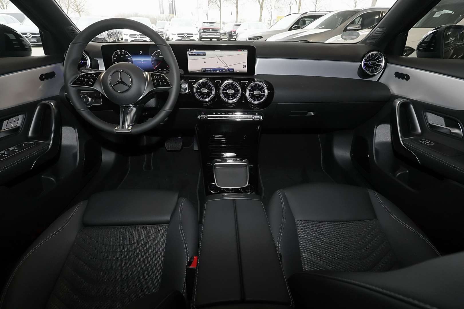 Mercedes Classe A 200 Night Edition - 2026 - Joinsteer - #4