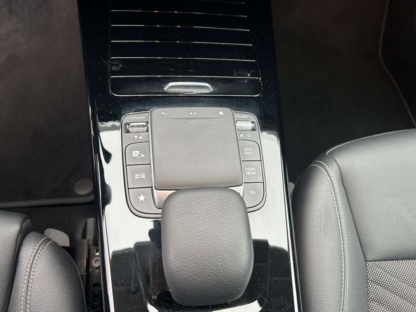Mercedes Classe A 180 - 2023 - Joinsteer - #8
