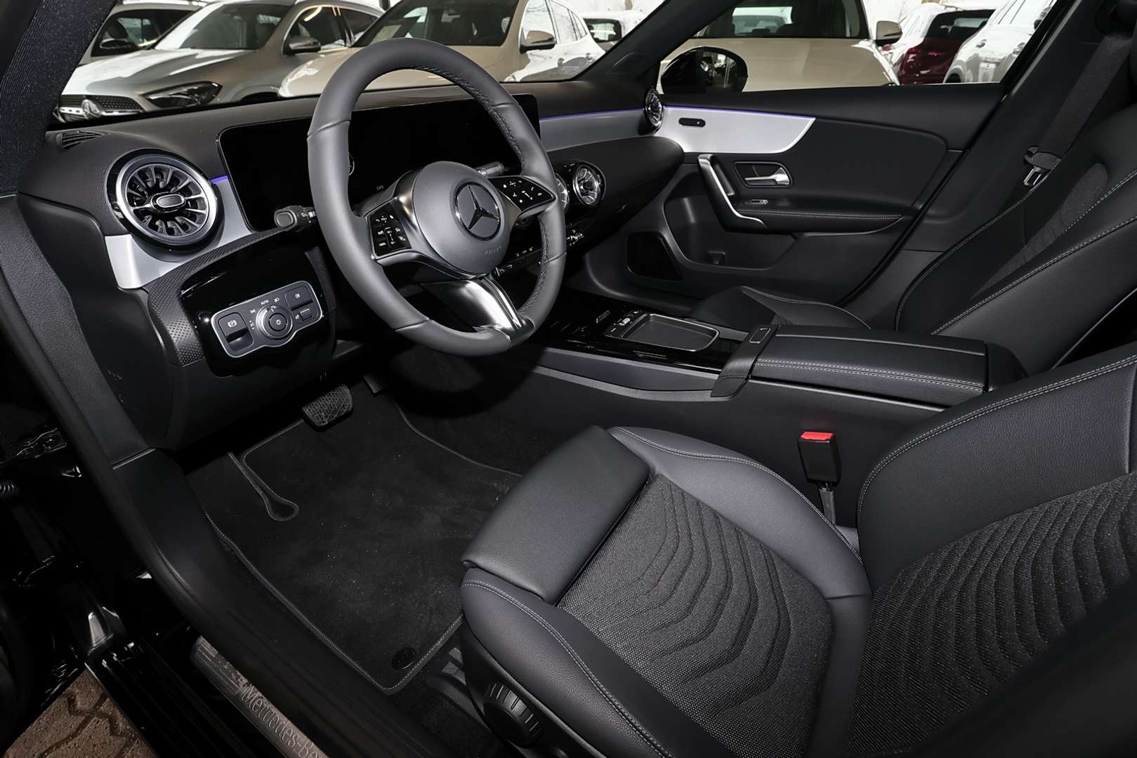Mercedes Classe A 200 Night Edition - 2026 - Joinsteer - #8