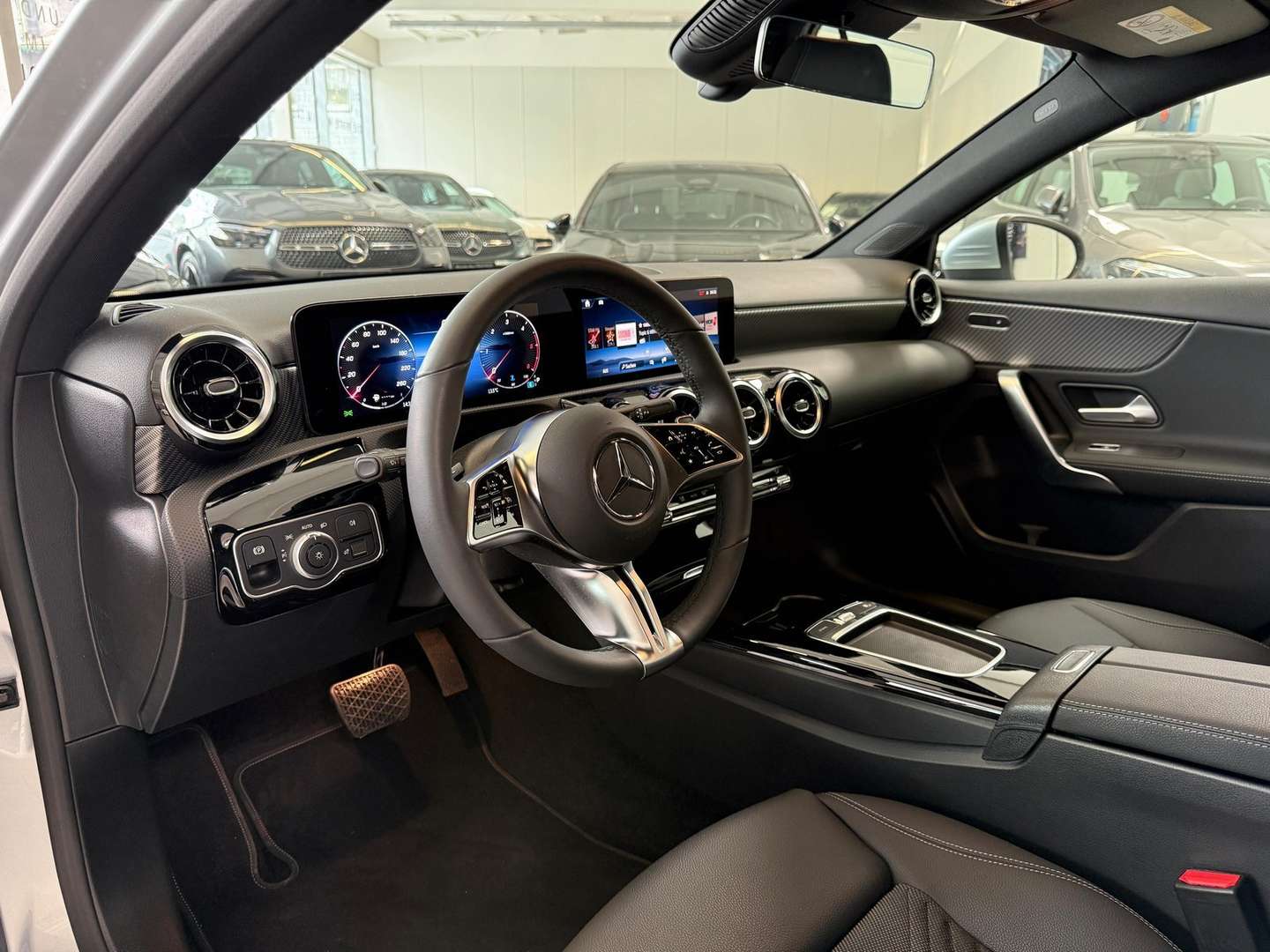 Mercedes Classe A 180 PROGRESSIVE - 2025 - Joinsteer - #11
