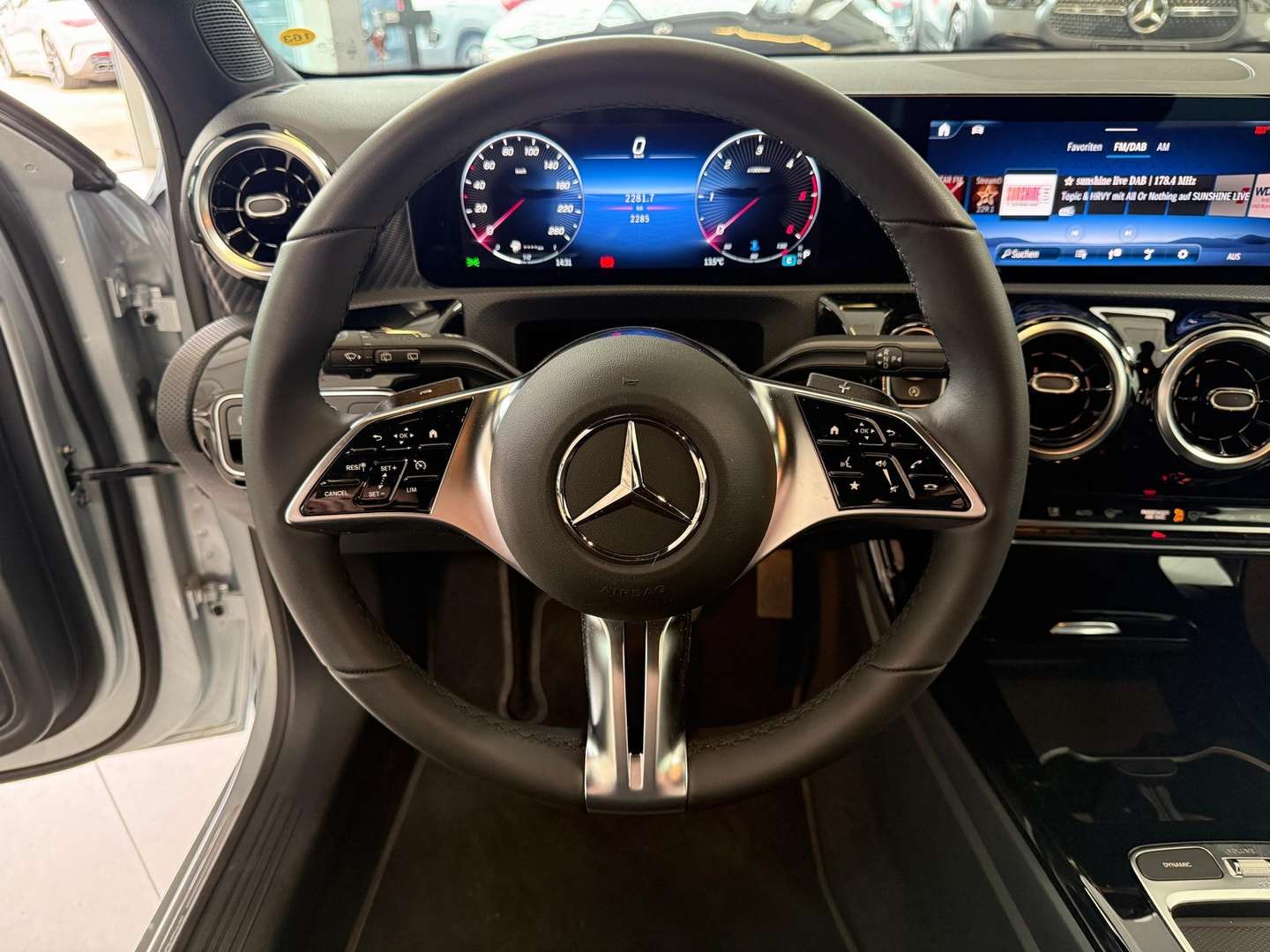 Mercedes Classe A 180 PROGRESSIVE - 2025 - Joinsteer - #12