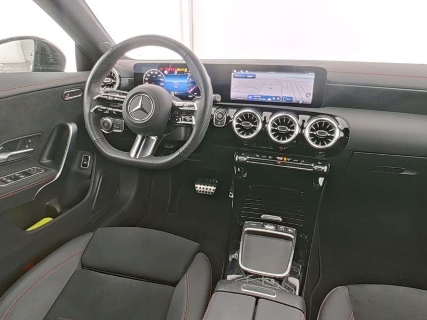 Mercedes CLA 200 AMG Line - 2025 - Joinsteer - #7