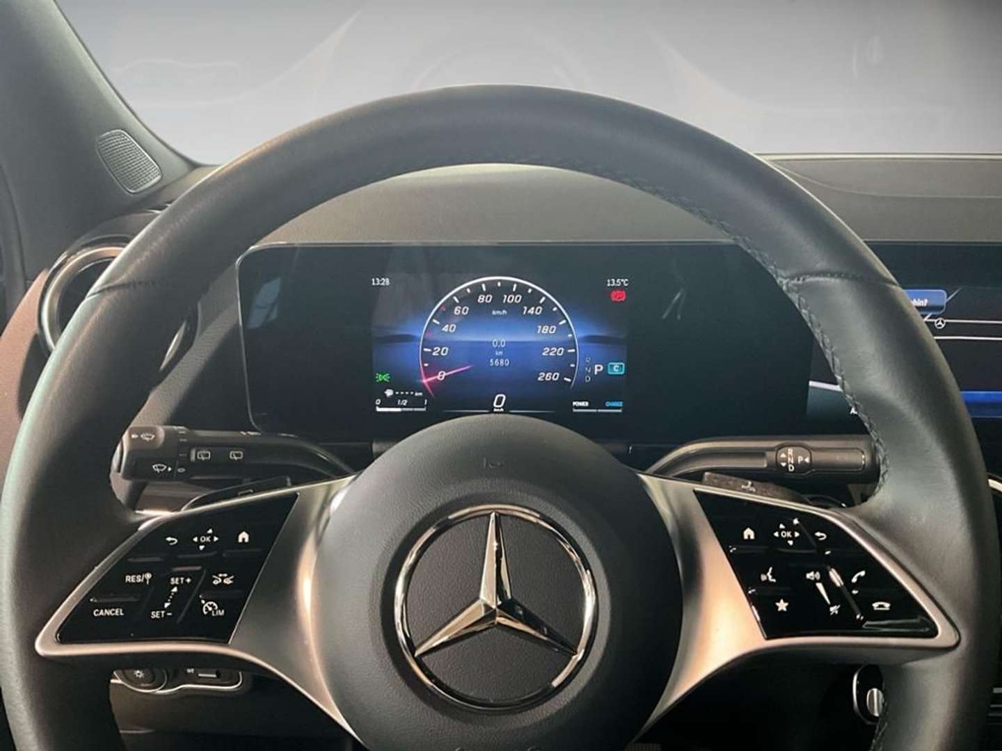 Mercedes GLA 200 - 2025 - Joinsteer - #12