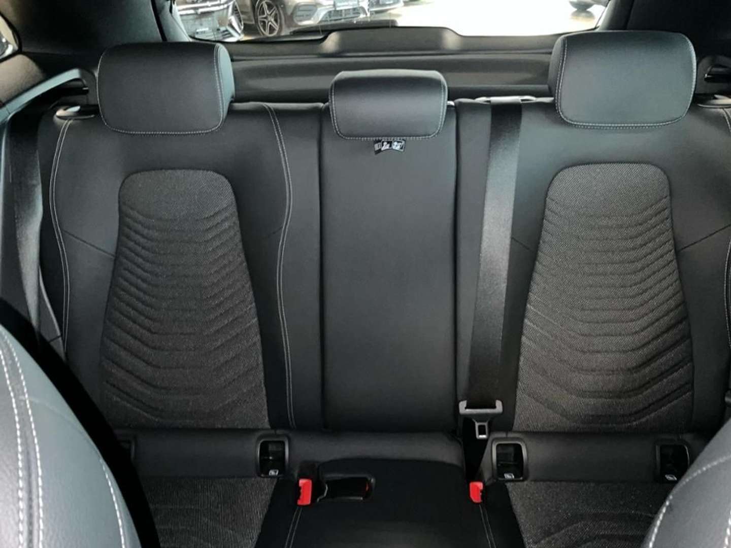 Mercedes GLA 200 - 2025 - Joinsteer - #17