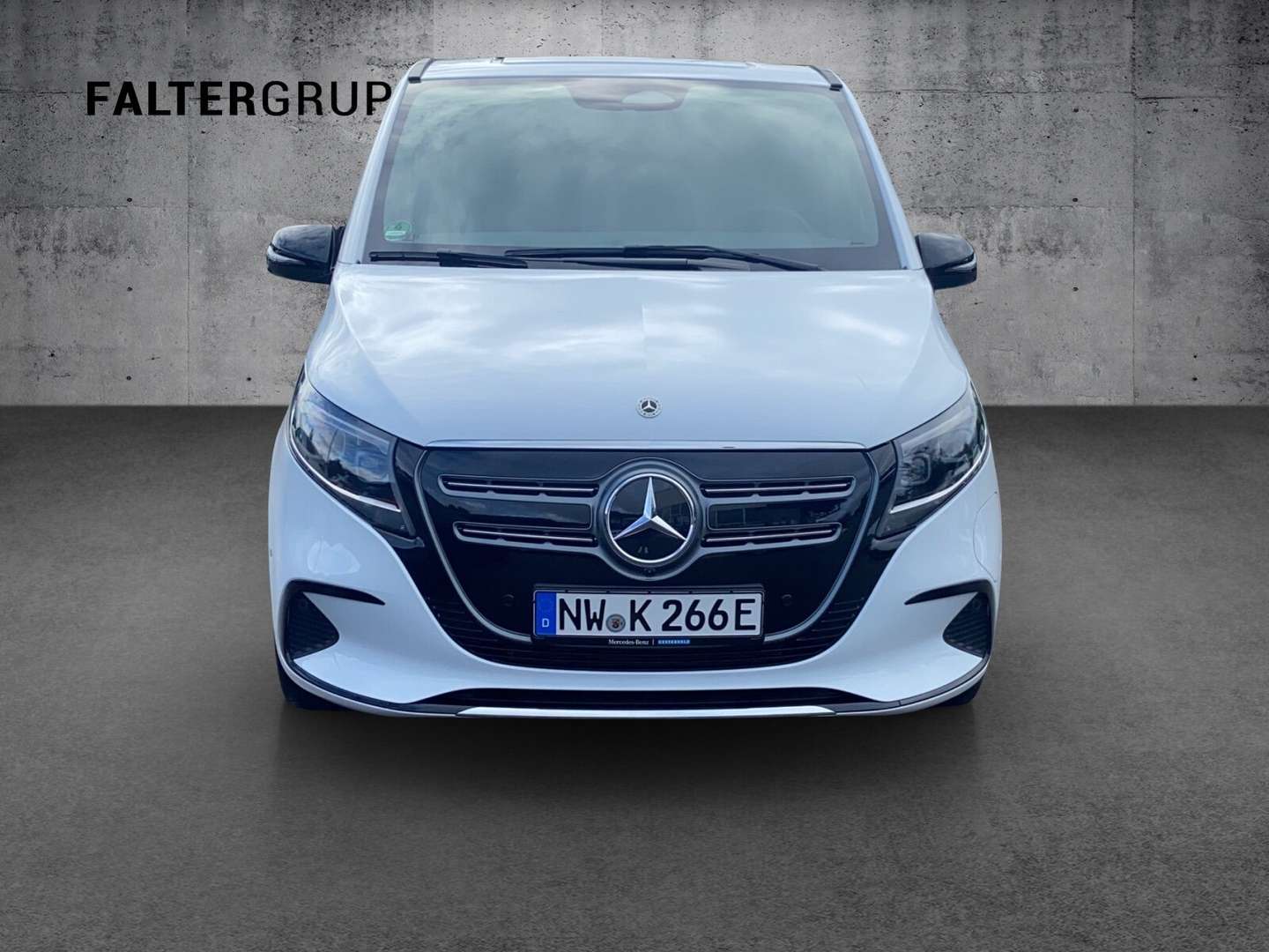 Mercedes EQV 300 Avantgarde - 2024 - Joinsteer - #1