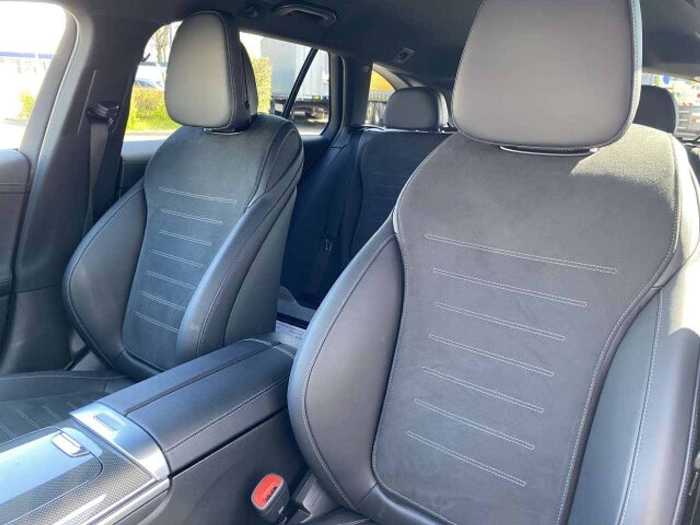 Mercedes Classe C 180 AMG Line - 2025 - Joinsteer - #17