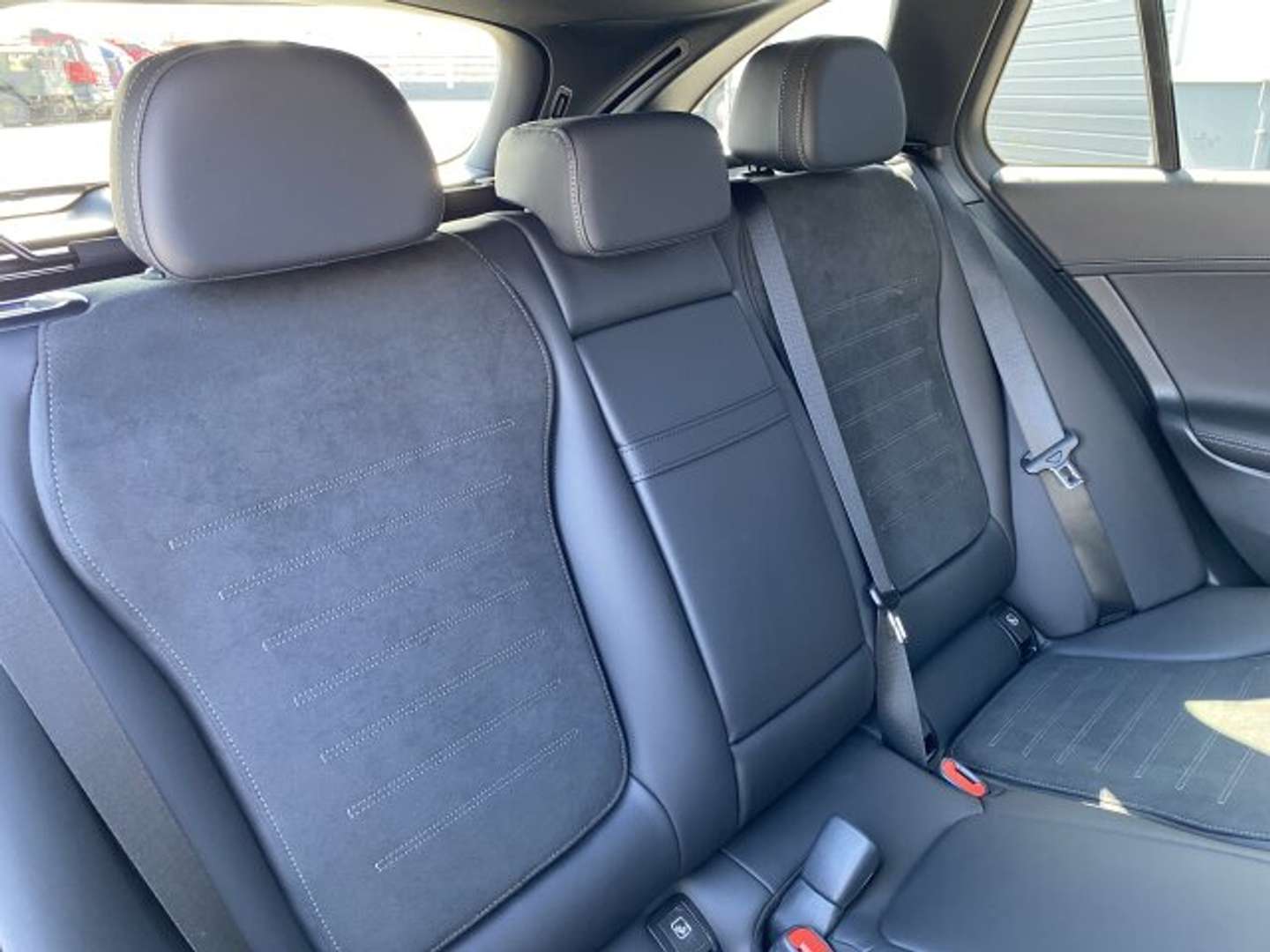Mercedes Classe C 180 AMG Line - 2025 - Joinsteer - #21