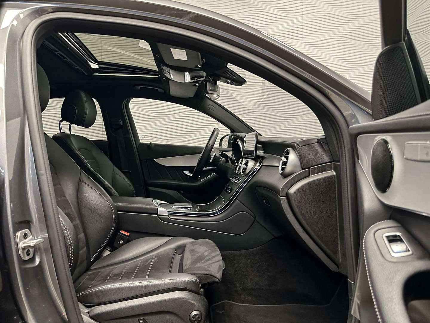 Mercedes GLC Coupé 200 Night Edition - 2023 - Joinsteer - #34