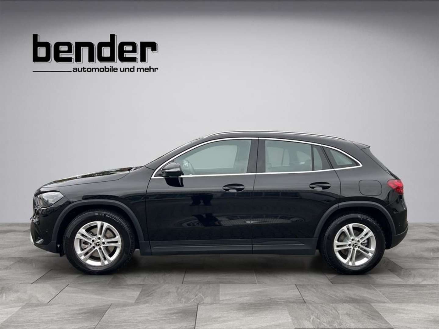 Mercedes GLA 200 - 2024 - Joinsteer - #2