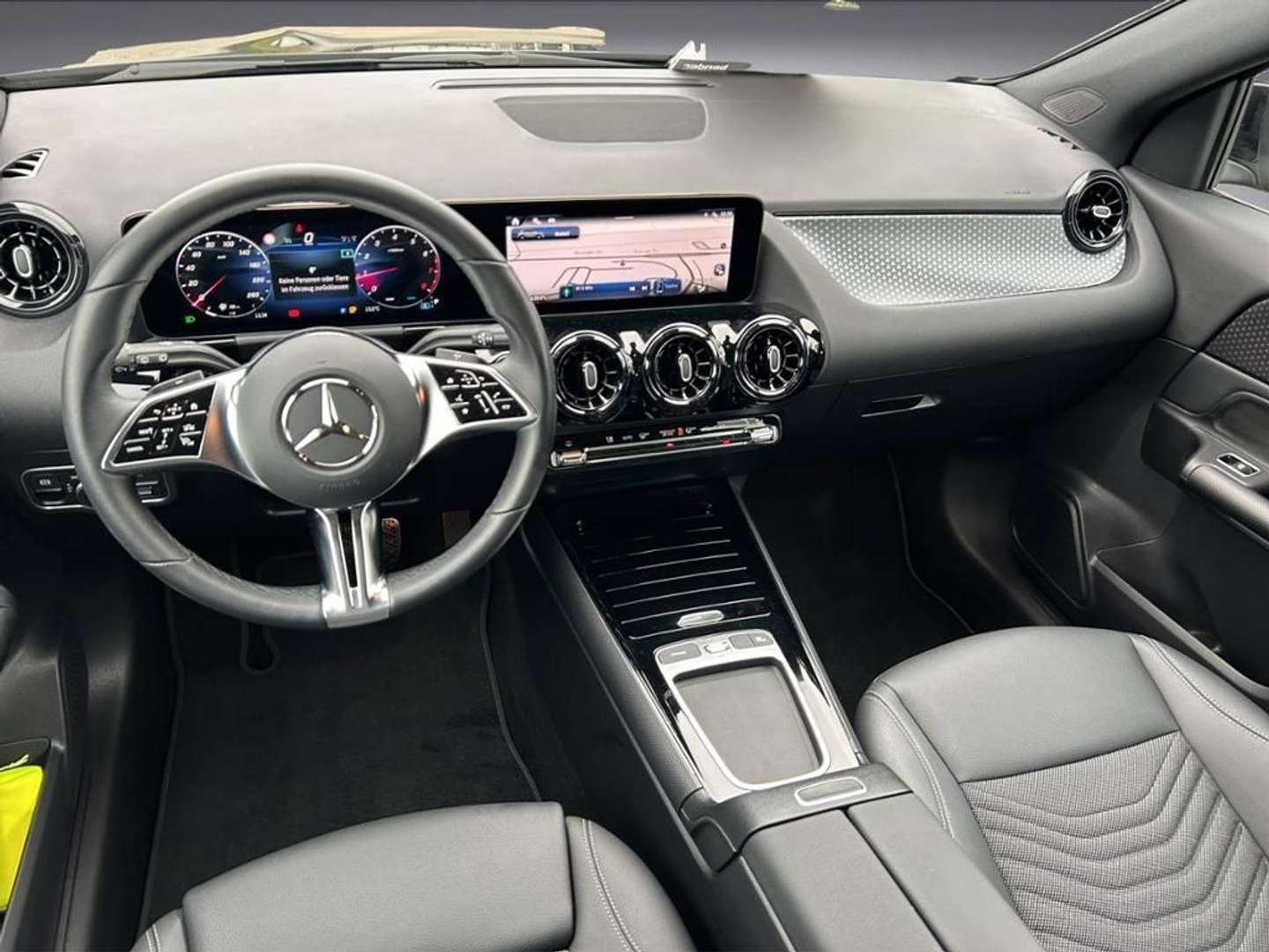 Mercedes GLA 200 - 2024 - Joinsteer - #4