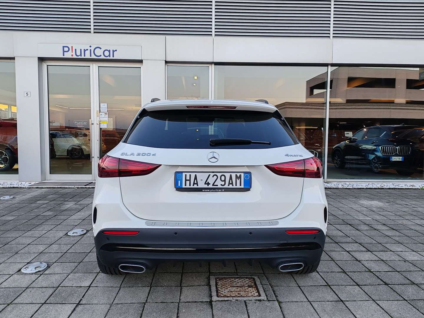 Mercedes GLA 200 AMG Line - 2024 - Joinsteer - #17