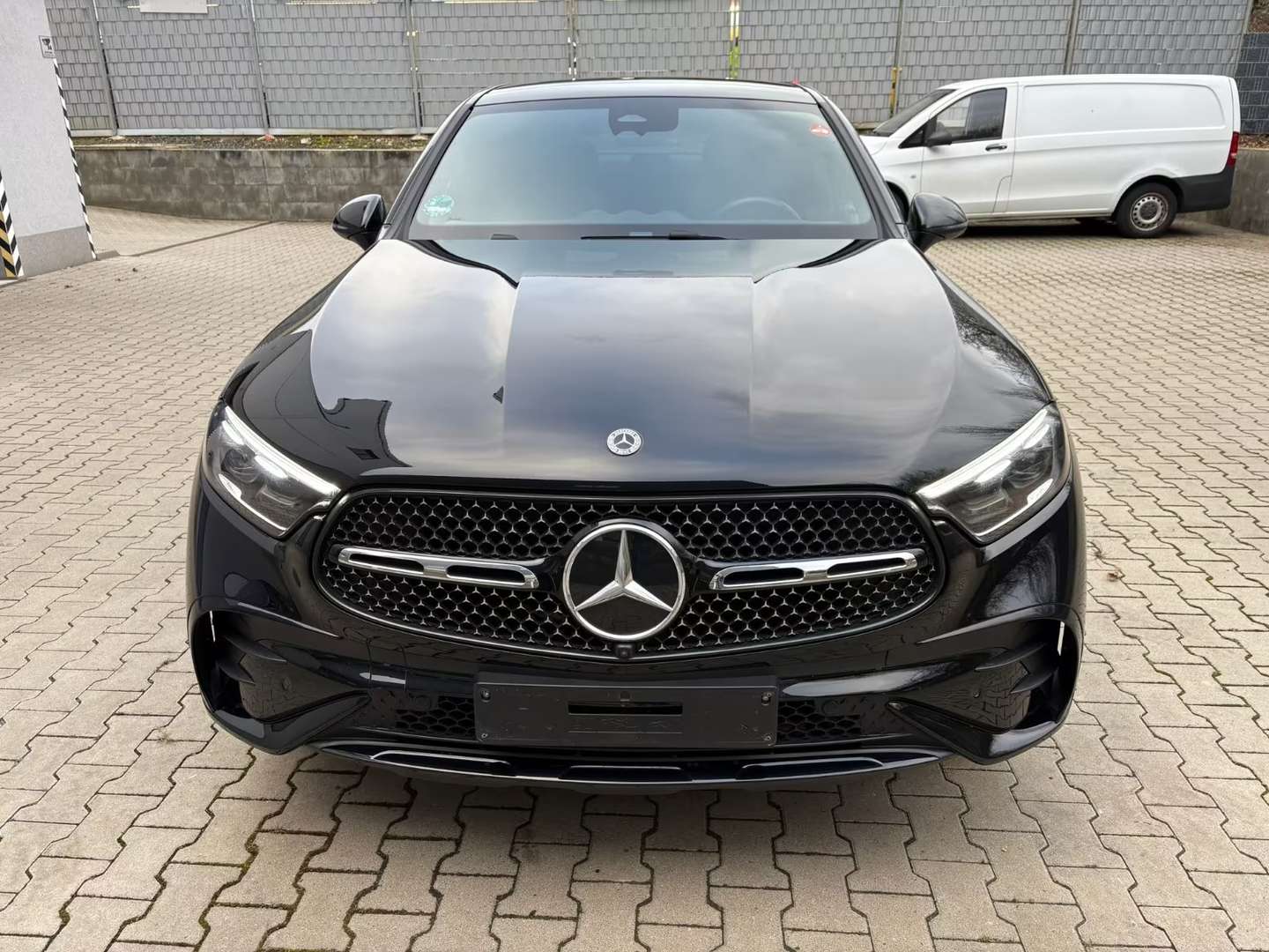 Mercedes GLC Coupé 220 Premium Plus - 2025 - Joinsteer - #4
