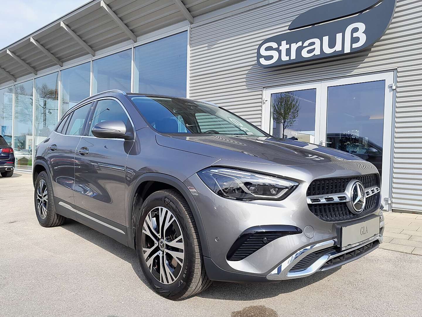 Mercedes GLA 180 Entry - 2024 - Joinsteer - #1