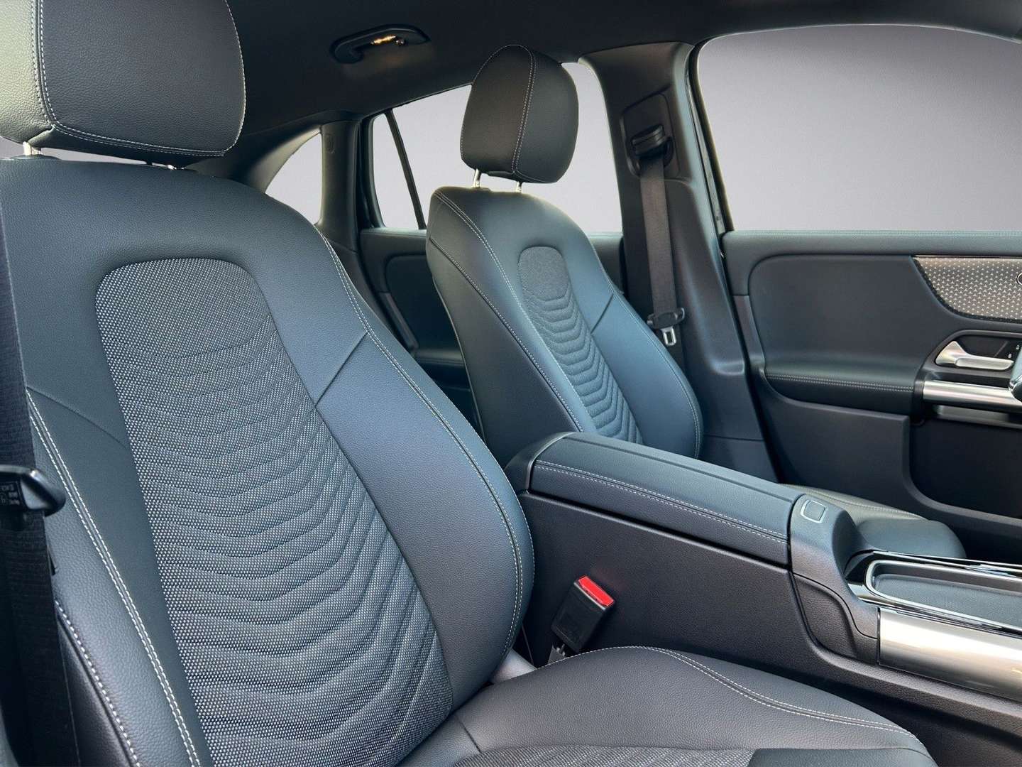 Mercedes GLA 200 - 2025 - Joinsteer - #11