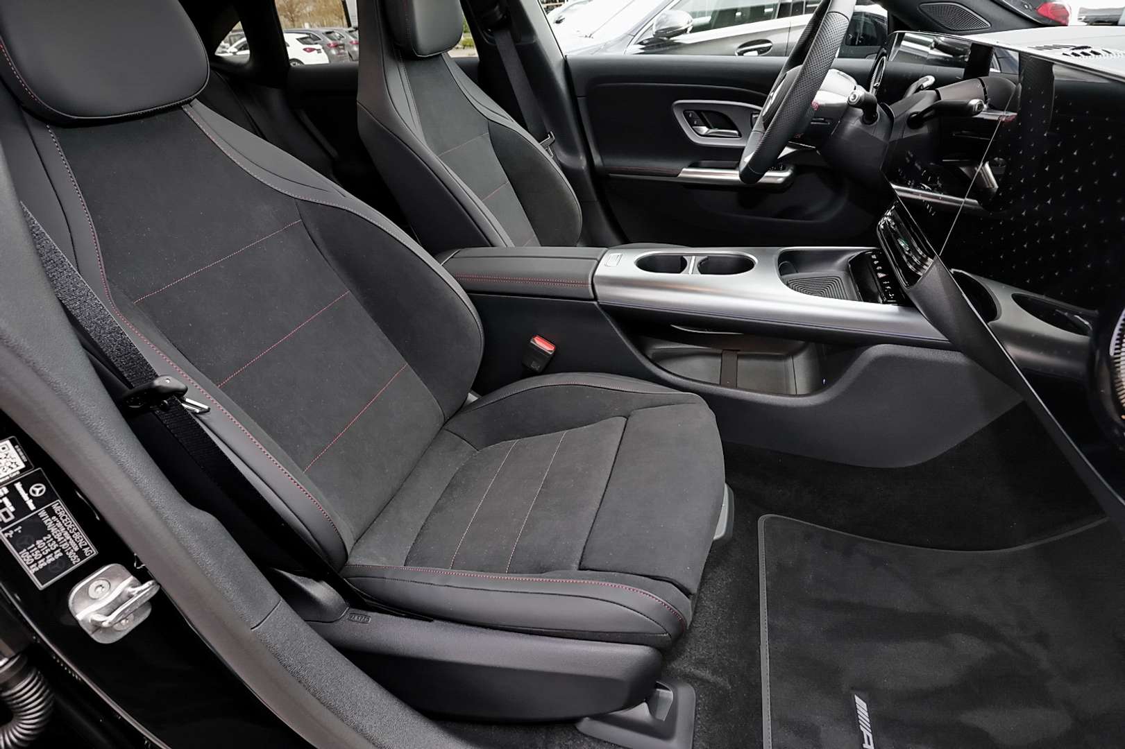 Mercedes CLA 200 Night Edition - 2026 - Joinsteer - #4