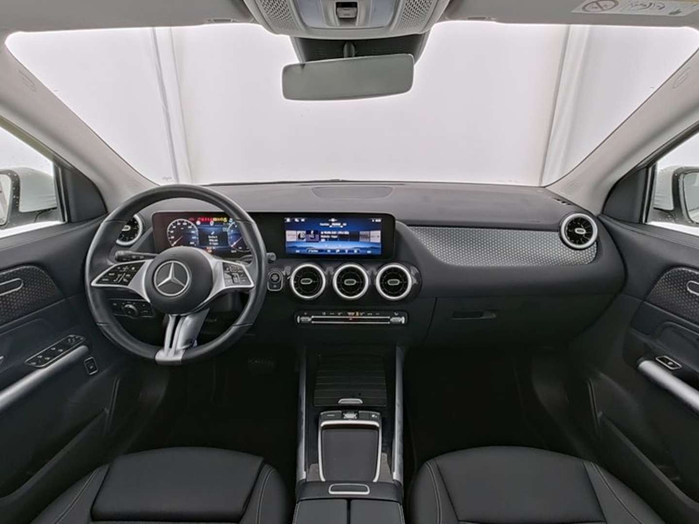 Mercedes GLA 200 Progressive - 2024 - Joinsteer - #5