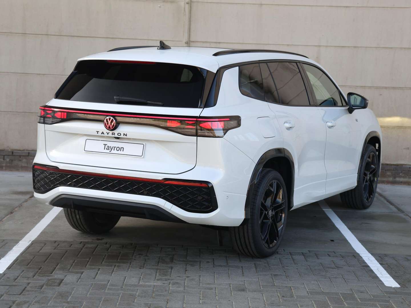 Volkswagen Tayron EHybrid R-Line - 2026 - Joinsteer - #4