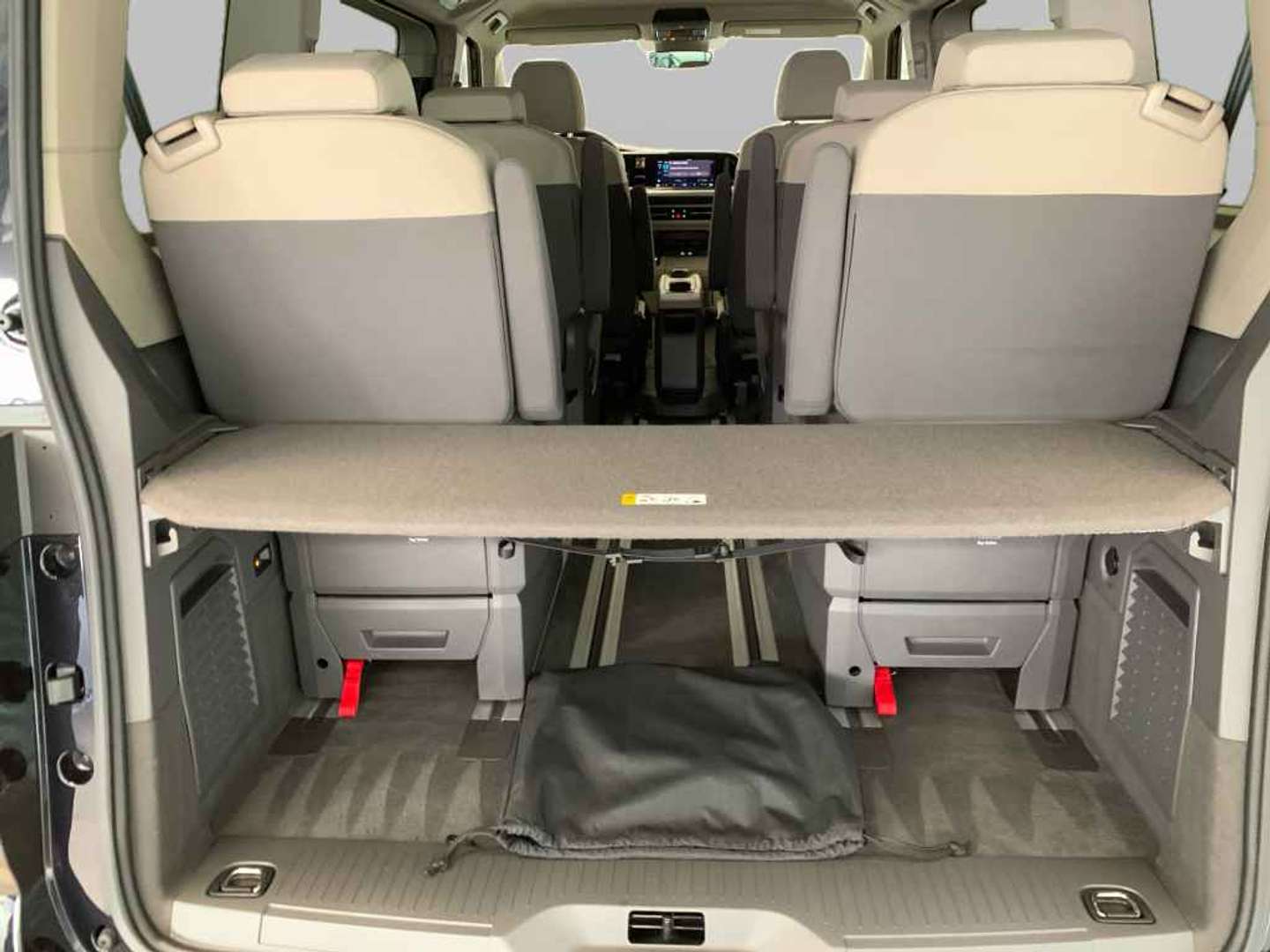 Volkswagen Multivan EHybrid 4Motion Life - 2025 - Joinsteer - #9