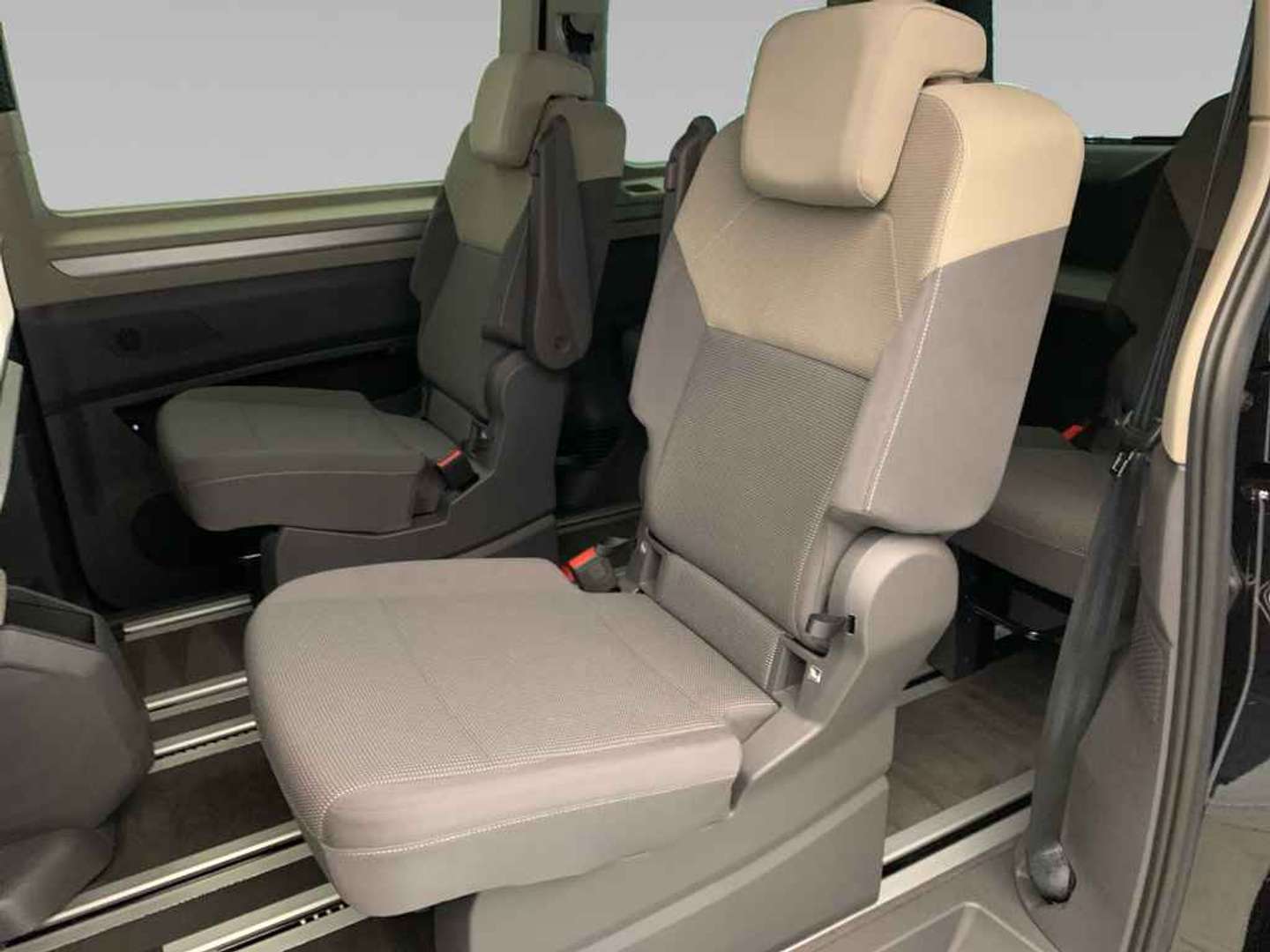 Volkswagen Multivan EHybrid 4Motion Life - 2025 - Joinsteer - #12