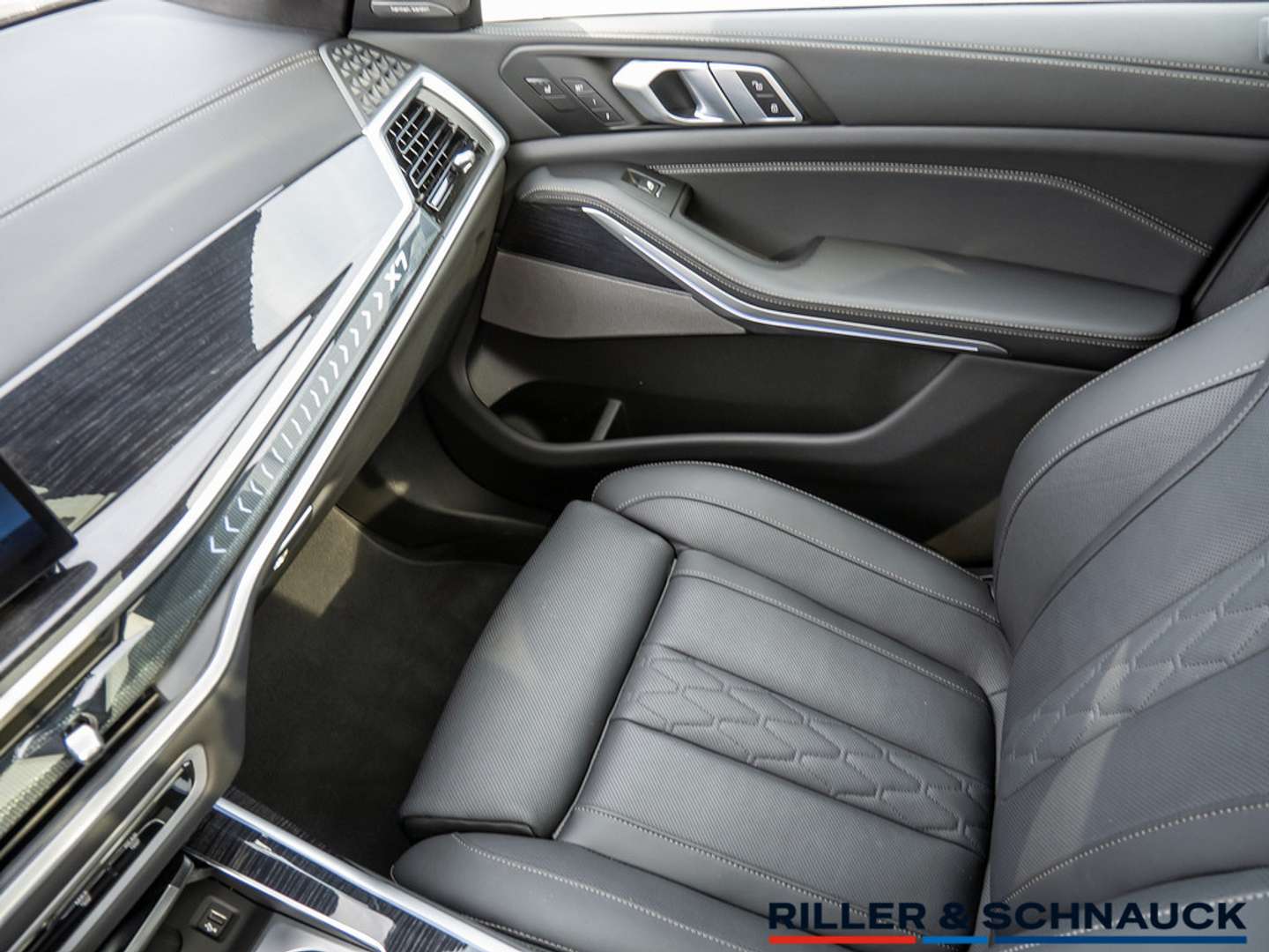 BMW X7 M-Sport XDrive40d - 2025 - Joinsteer - #15