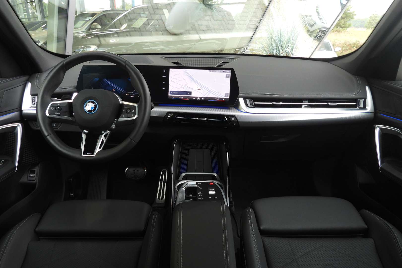 BMW IX1 M Sport EDrive20 - 2025 - Joinsteer - #32