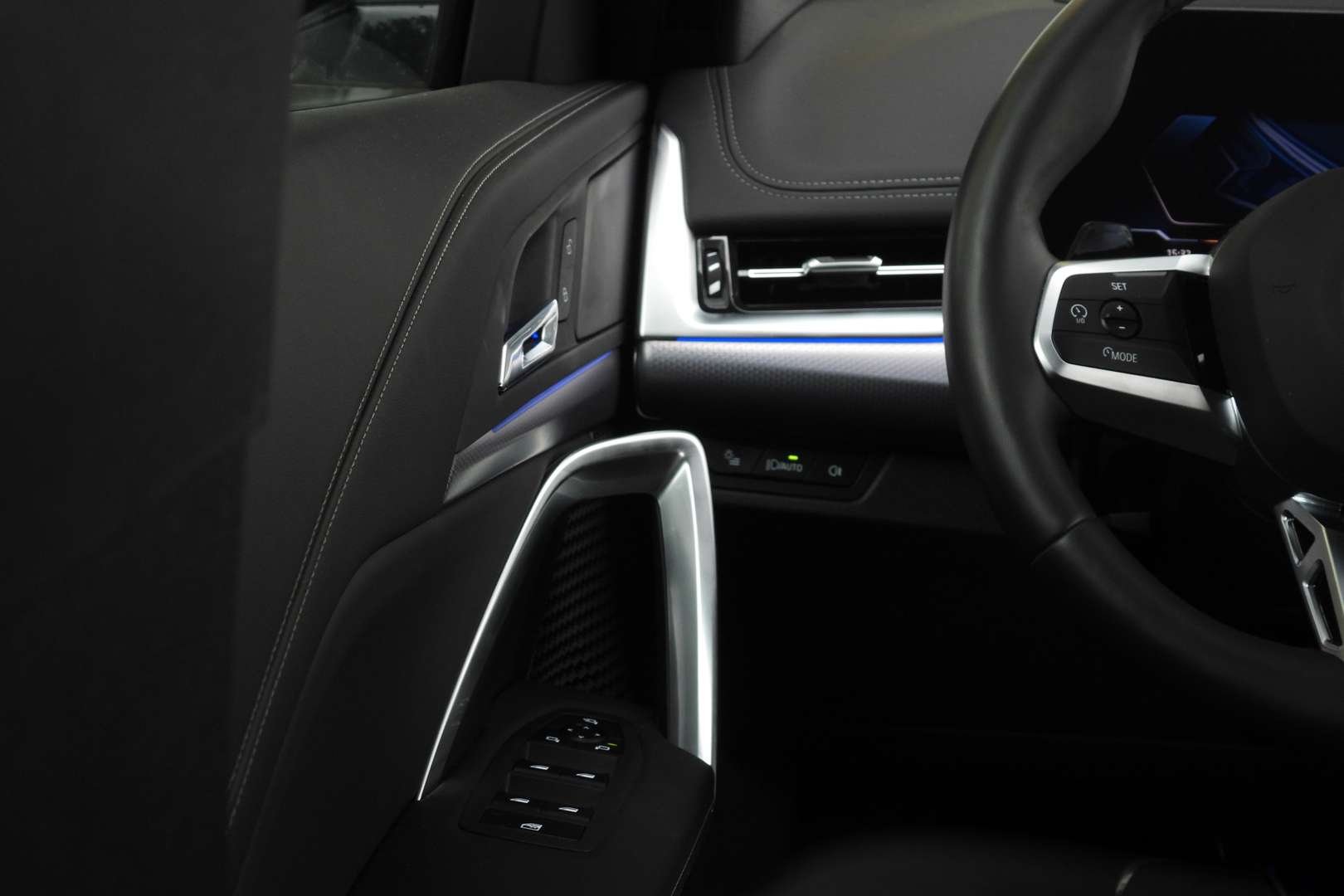 BMW IX1 M Sport EDrive20 - 2025 - Joinsteer - #38