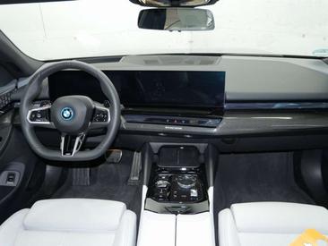 BMW Série 5 M-Sport 530e XDrive — photo 7