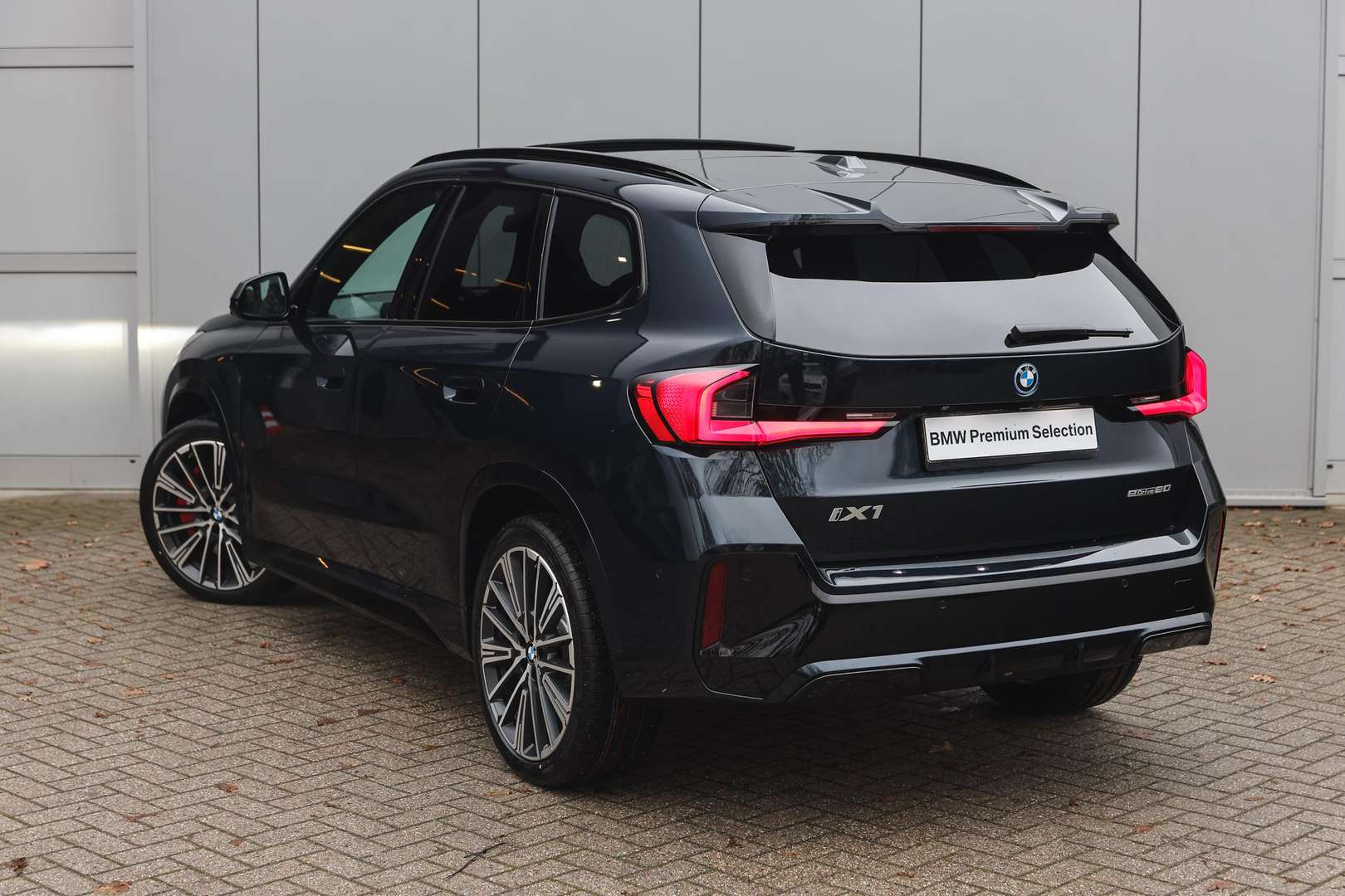 BMW IX1 M Sport EDrive20 - 2025 - Joinsteer - #1