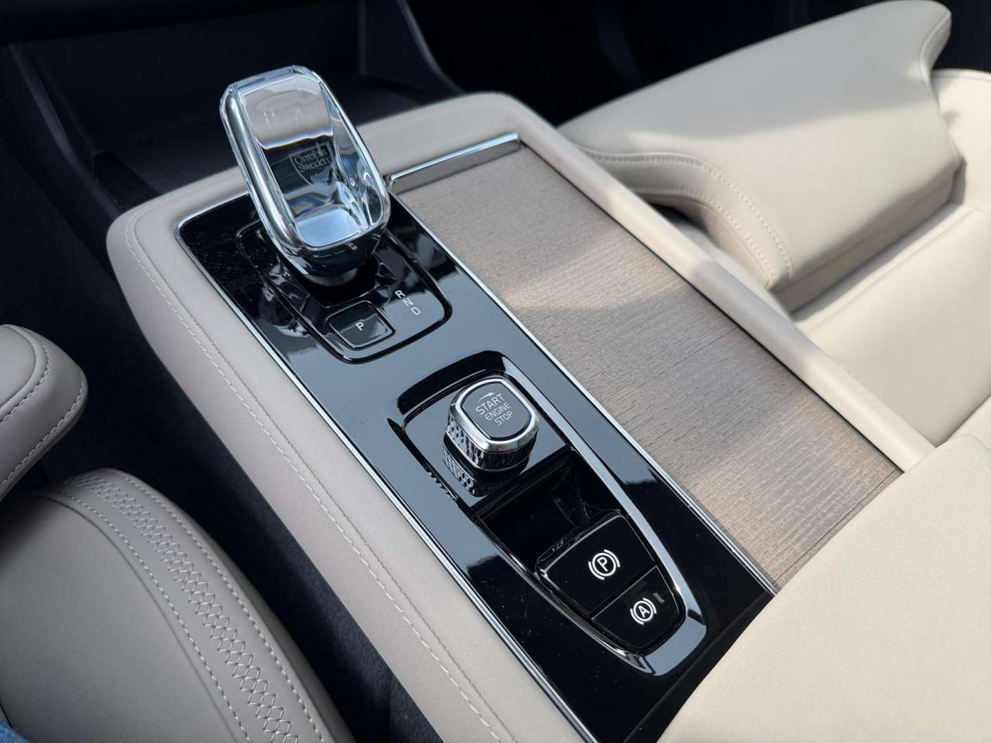 Volvo XC90 T8 Recharge Ultimate - 2025 - Joinsteer - #13