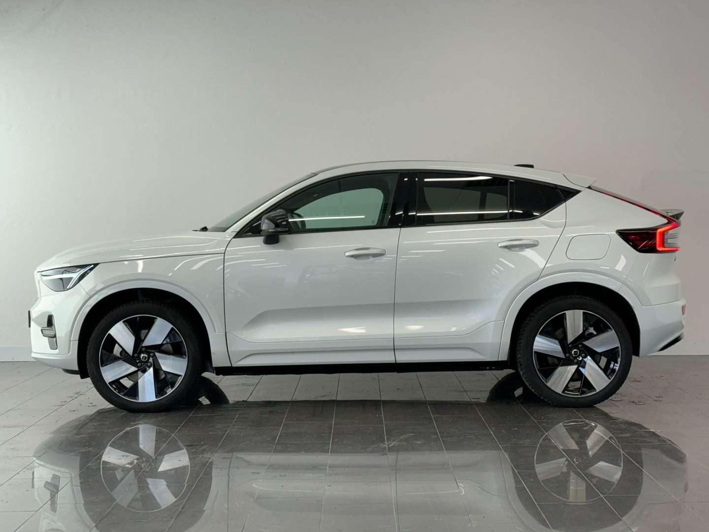 Volvo C40 Recharge PLUS - 2024 - Joinsteer - #1