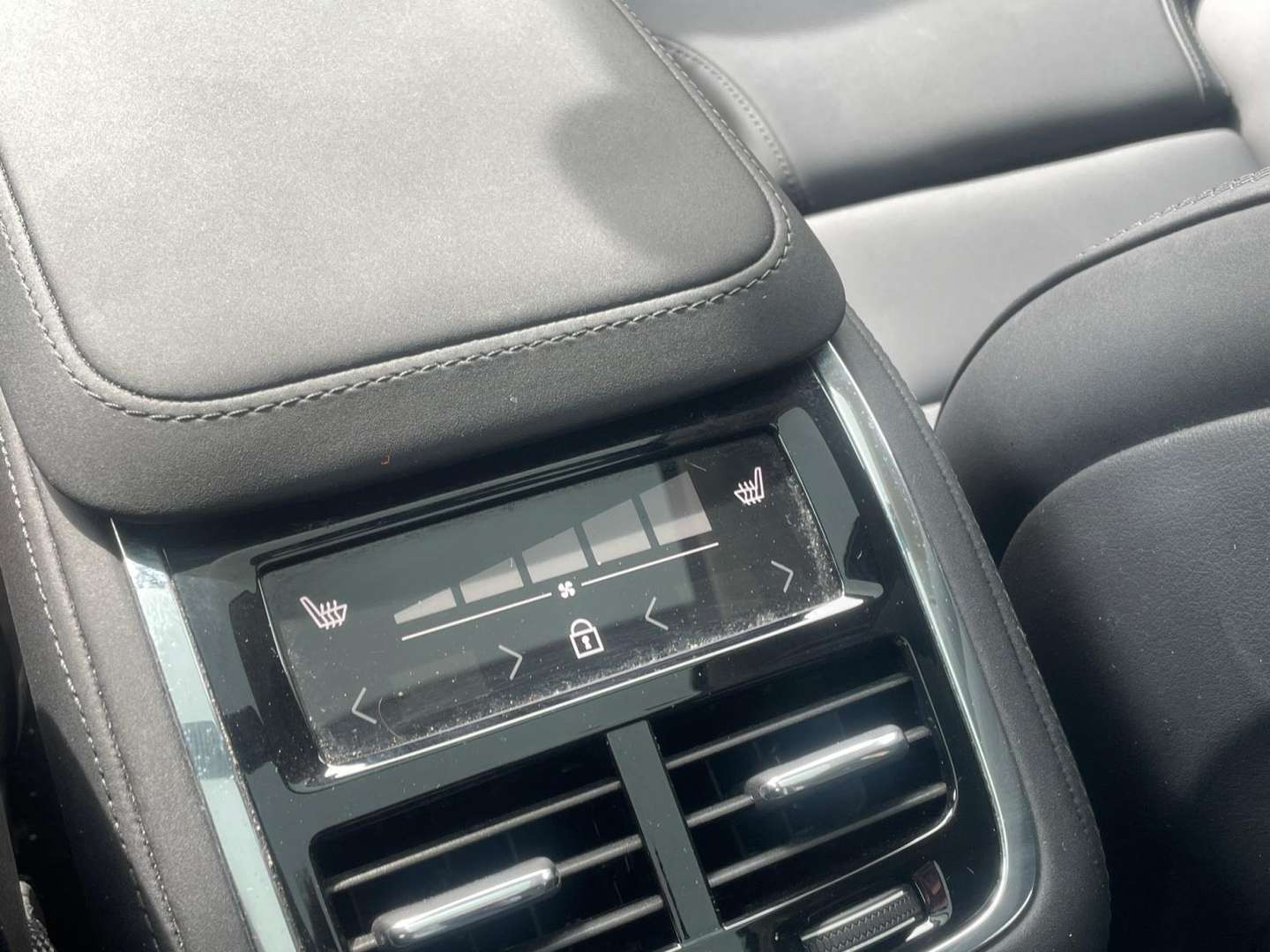 Volvo XC90 T8 Recharge Ultimate - 2025 - Joinsteer - #17