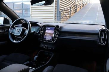 Volvo C40 Recharge PLUS — photo 2