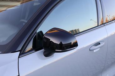 Volvo C40 Recharge PLUS — photo 11