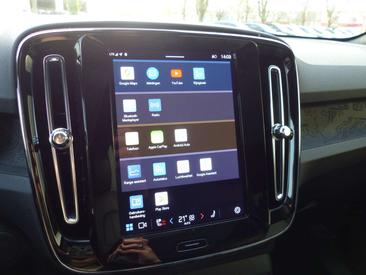 Volvo C40 Recharge PLUS — photo 17
