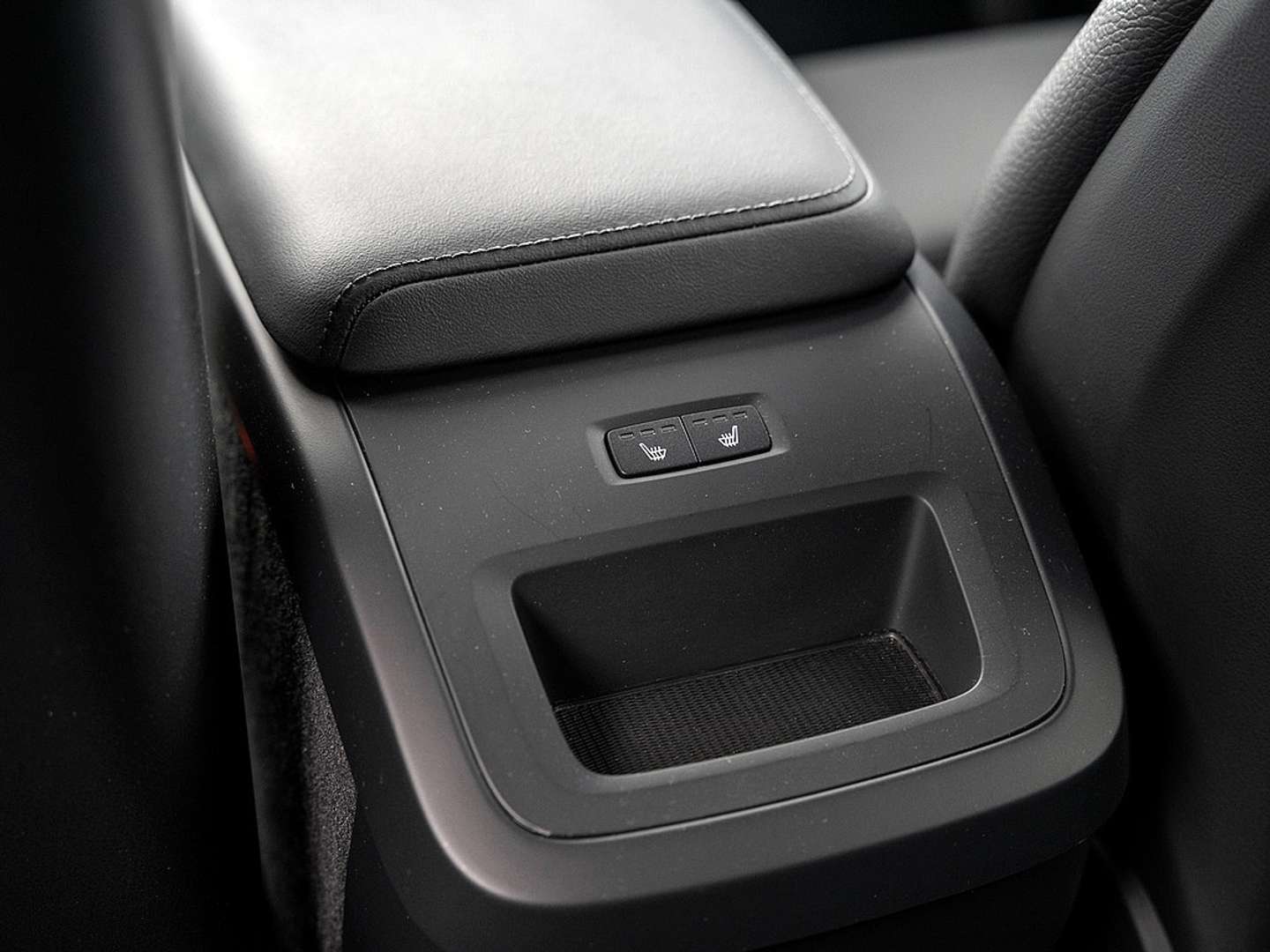 Volvo XC60 B4 Plus - 2024 - Joinsteer - #8