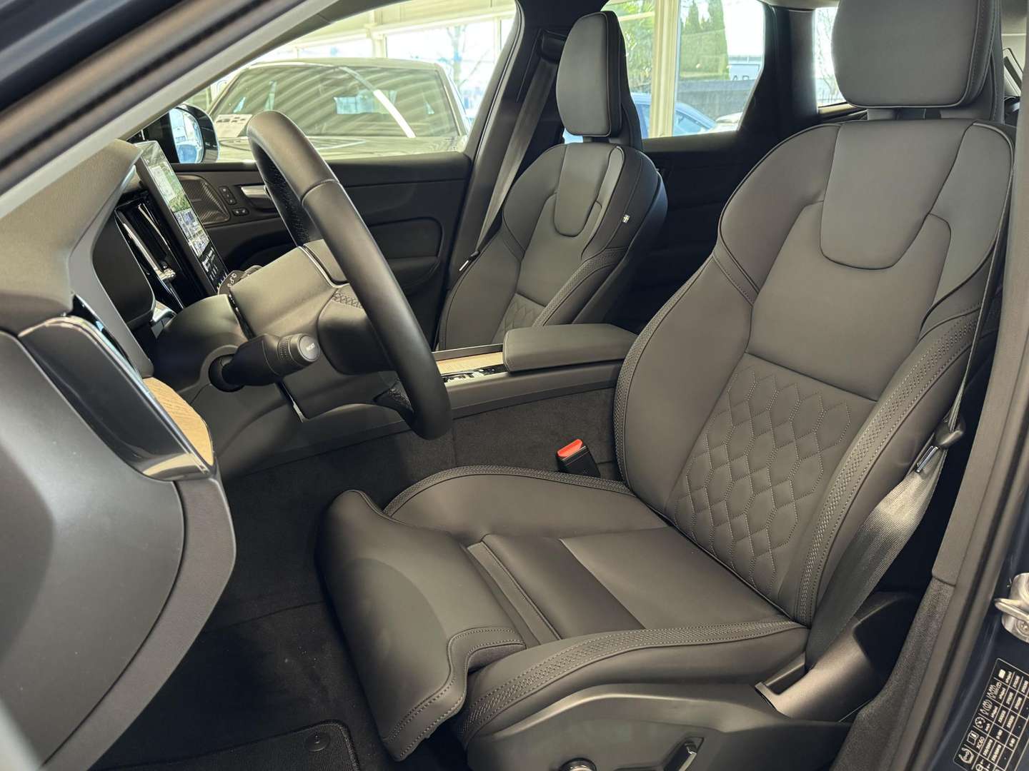 Volvo XC60 T8 Recharge Plus - 2025 - Joinsteer - #7