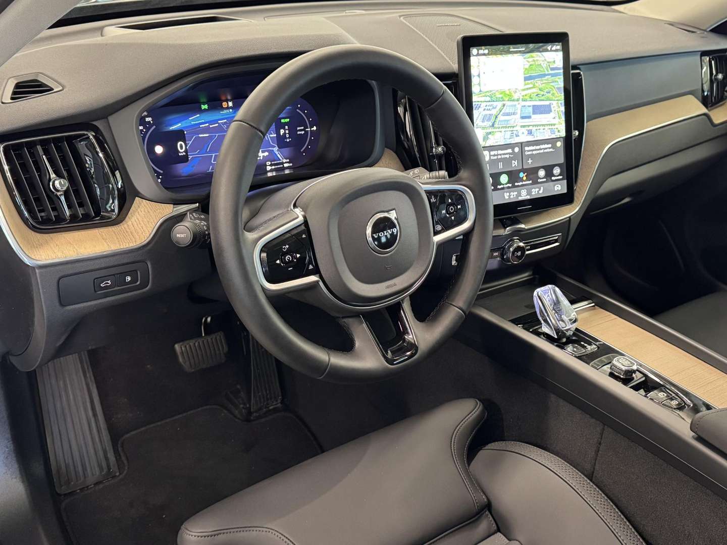 Volvo XC60 T8 Recharge Plus - 2025 - Joinsteer - #9