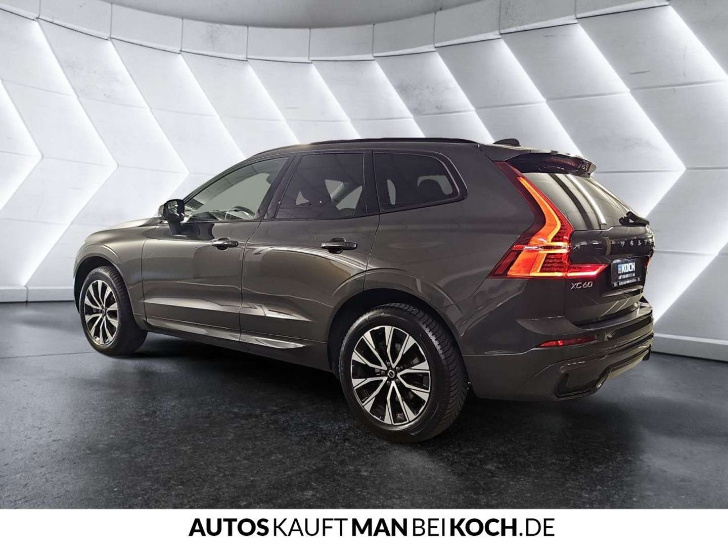 Volvo XC60 B4 Plus - 2024 - Joinsteer - #2
