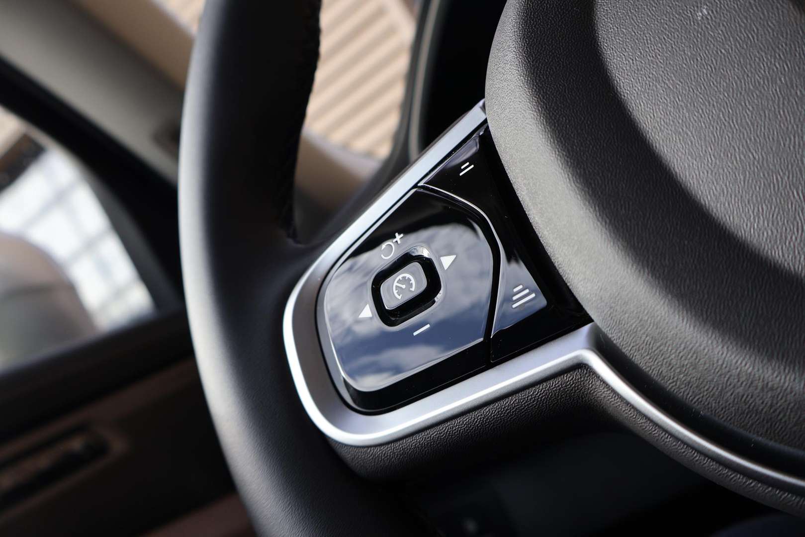 Volvo XC90 T8 Recharge Plus - 2025 - Joinsteer - #29