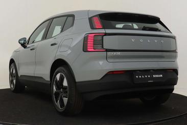 Volvo EX30 P5 Plus — photo 4