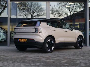 Volvo EX30 SINGLE MOTOR (EXTENDED RANGE) — photo 5